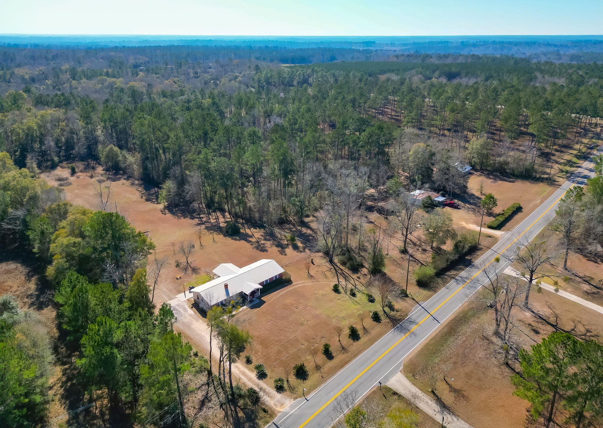 218 Woodward Road Quincy, FL 32352 - Photo 4 of 42 Gallery Image 4