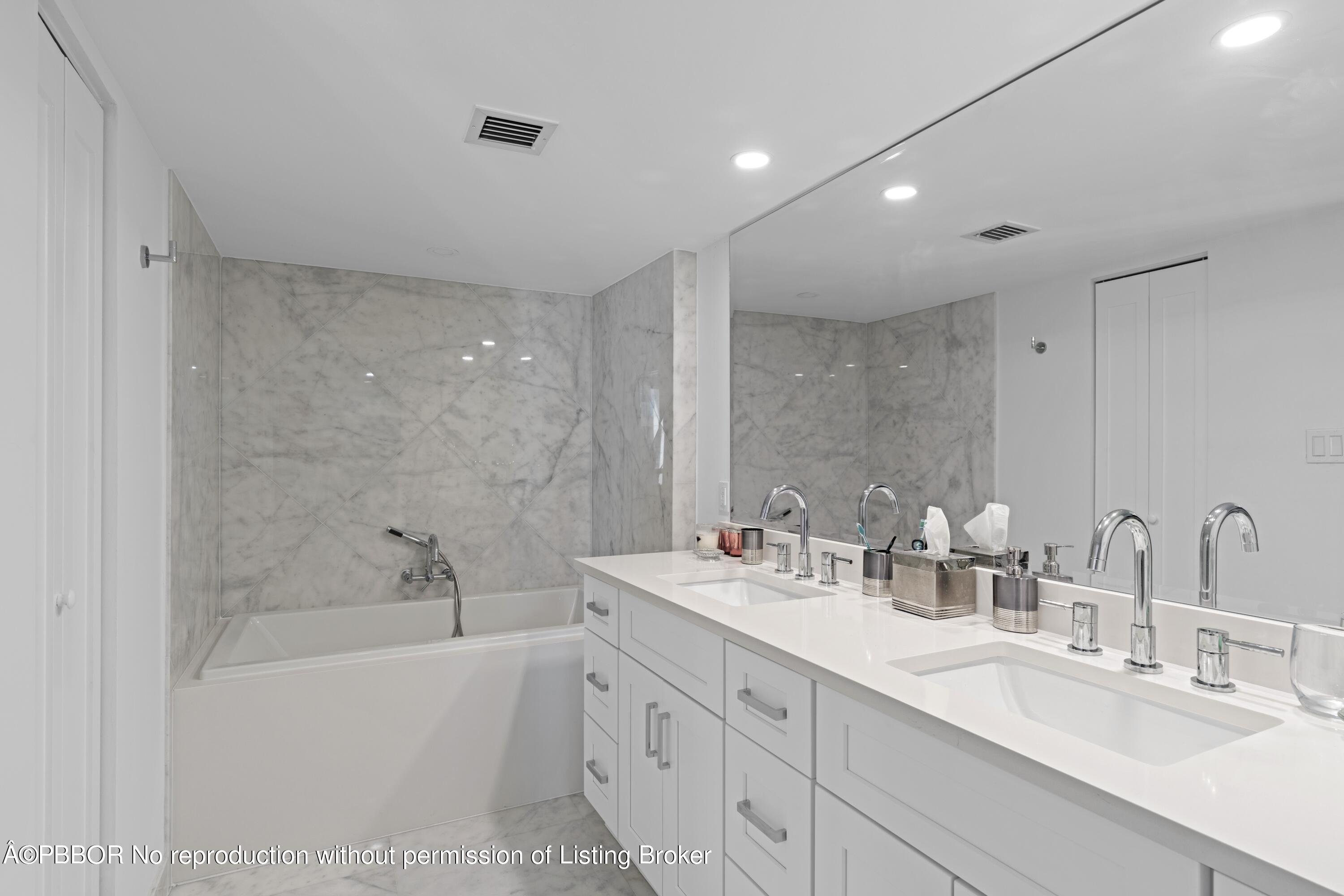 5380 North Ocean Drive, Unit 10D Riviera Beach, FL 33404 - Photo 17 of 24 DSC09607-FULL