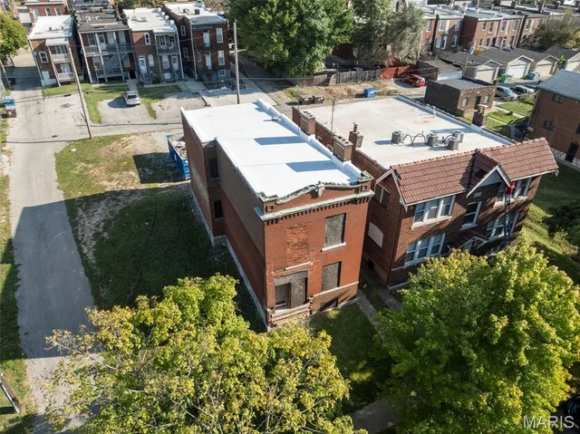 $190,000 | 4569 Oakland Avenue, St. Louis, MO 63110