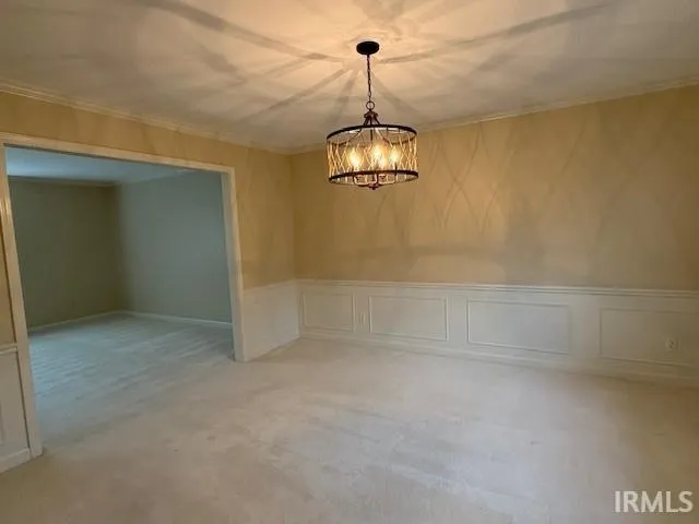 $299,900 | 1706 North Denver Drive, Marion, IN 46952