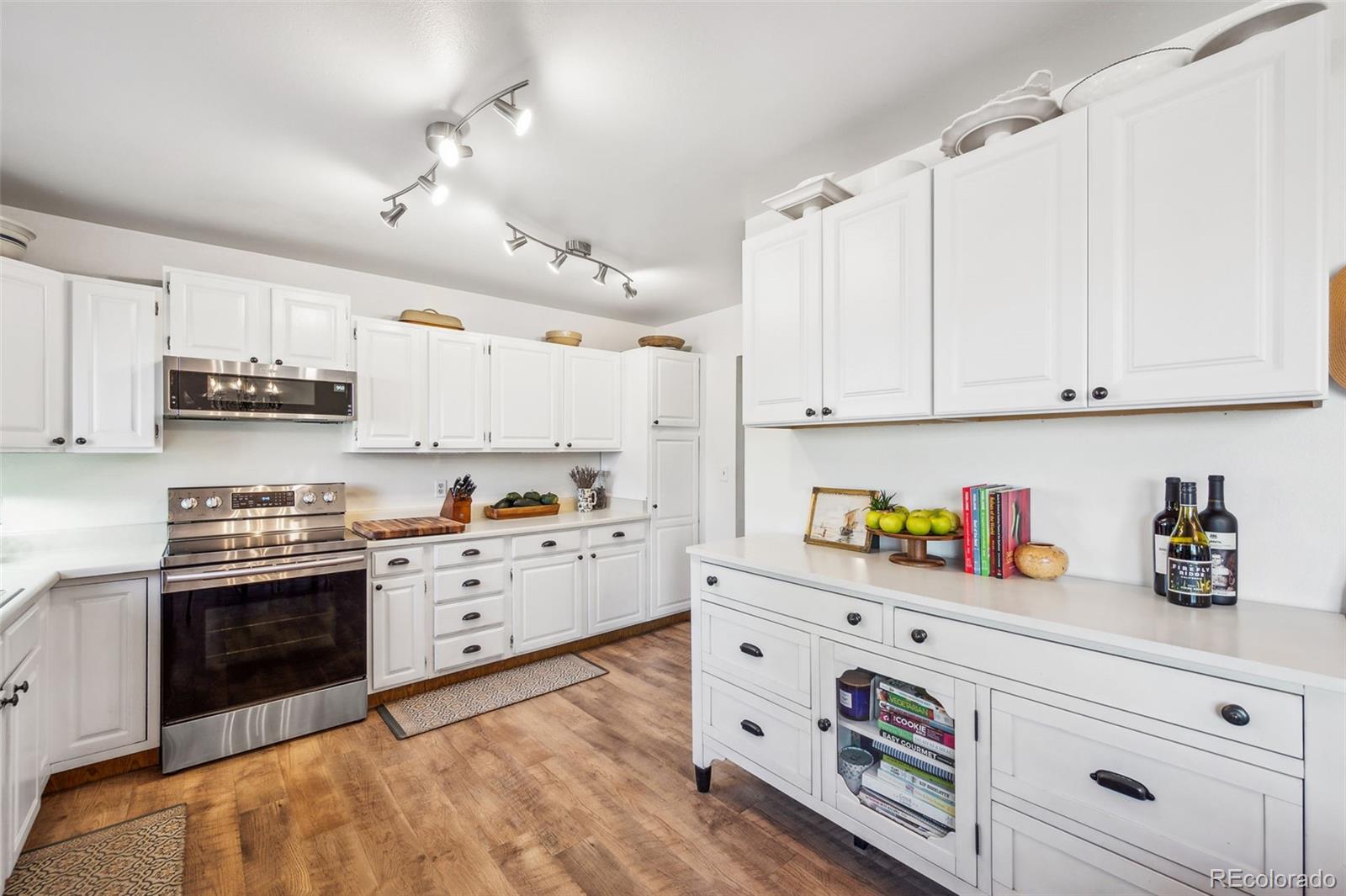 419 Pine Ridge Street Elizabeth, CO 80107 - Photo 8 of 39 Gallery Image 8