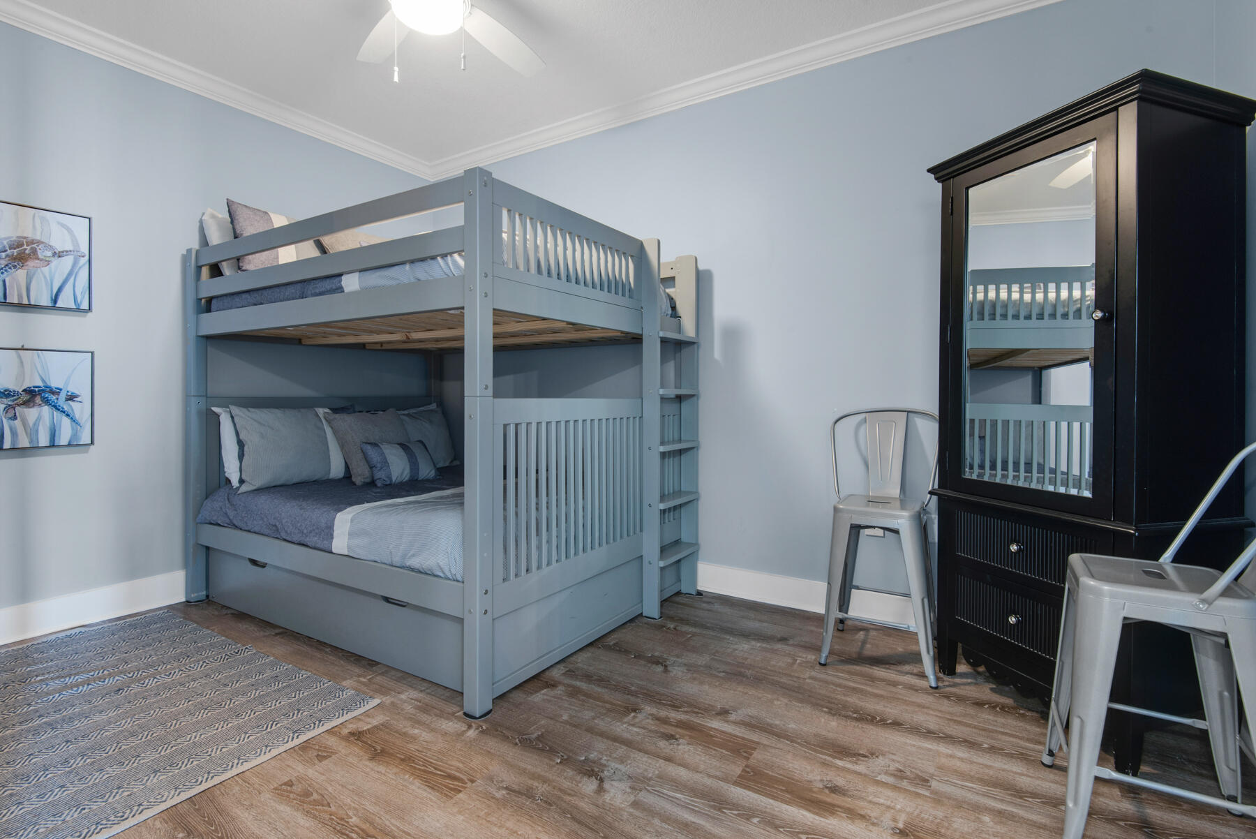 1110 Santa Rosa Boulevard, Unit B501 Fort Walton Beach, FL 32548 - Photo 35 of 51 a bedroom with a bunk bed and a window