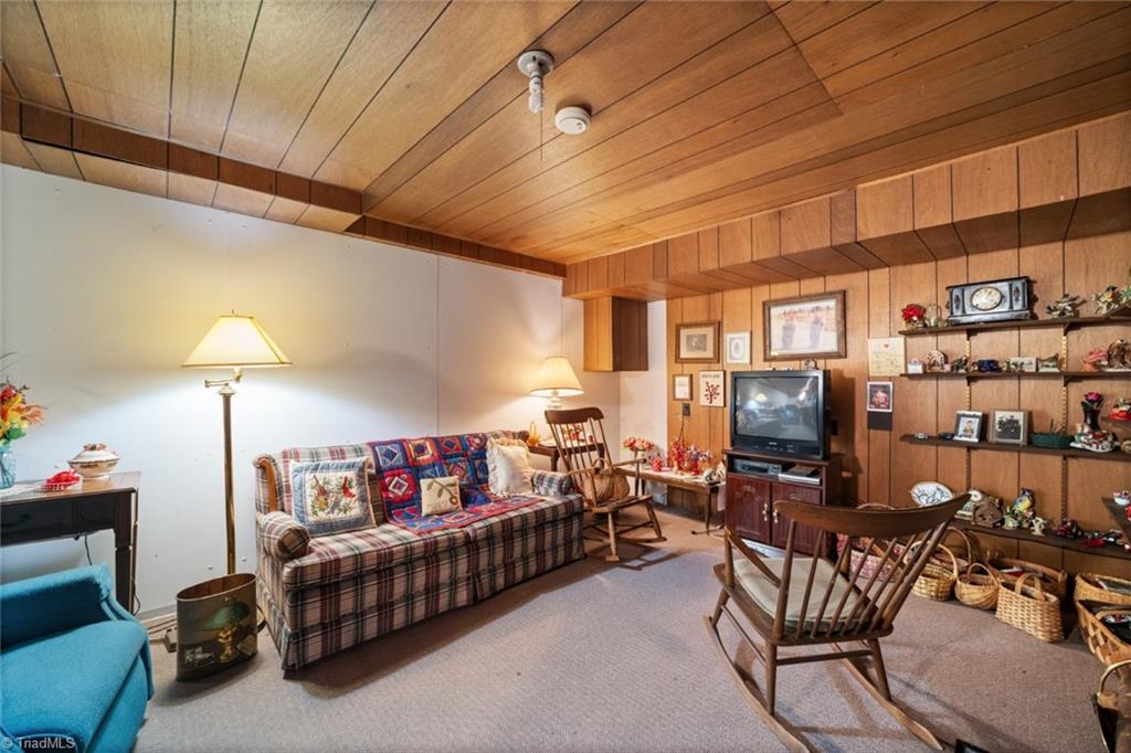 7080 Broad Street Rural Hall, NC 27045 - Photo 33 of 41