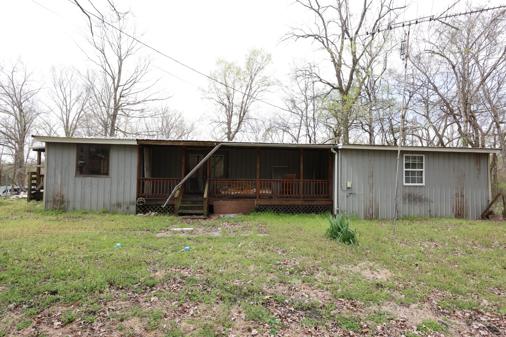109 Furnace Hill Road Indian Mound, TN 37079 - Photo 6 of 17 a view of a backyard