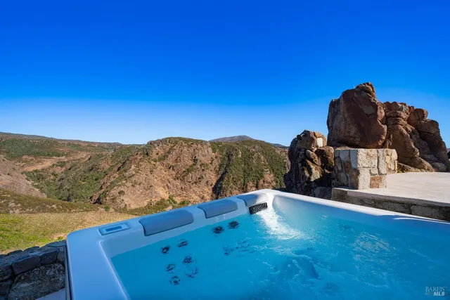 $8,800,000 | 2700 Atlas Peak Road, Napa, CA 94558