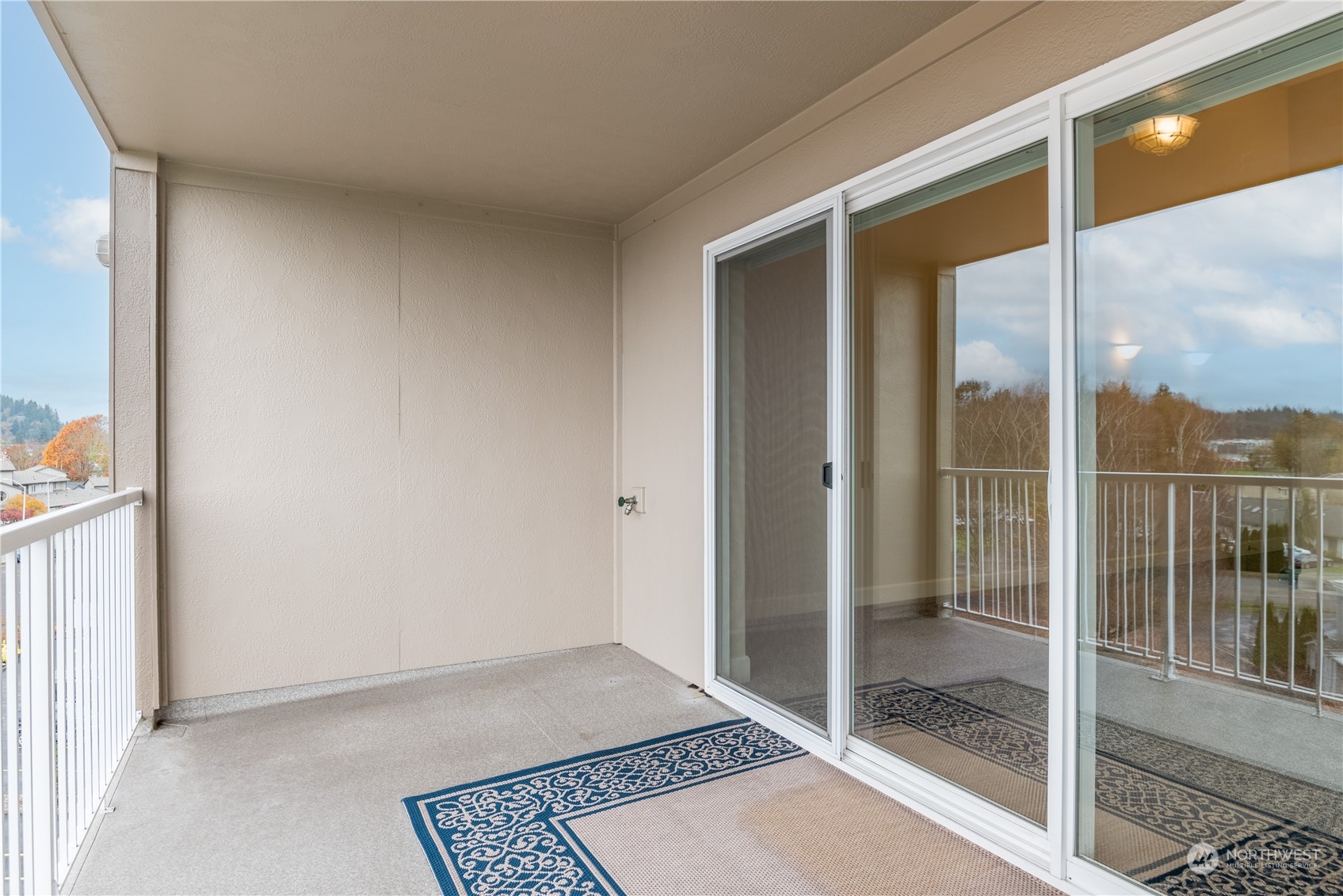 1548 River Road, Unit 408 Longview, WA 98632 - Photo 22 of 30 Gallery Image 22