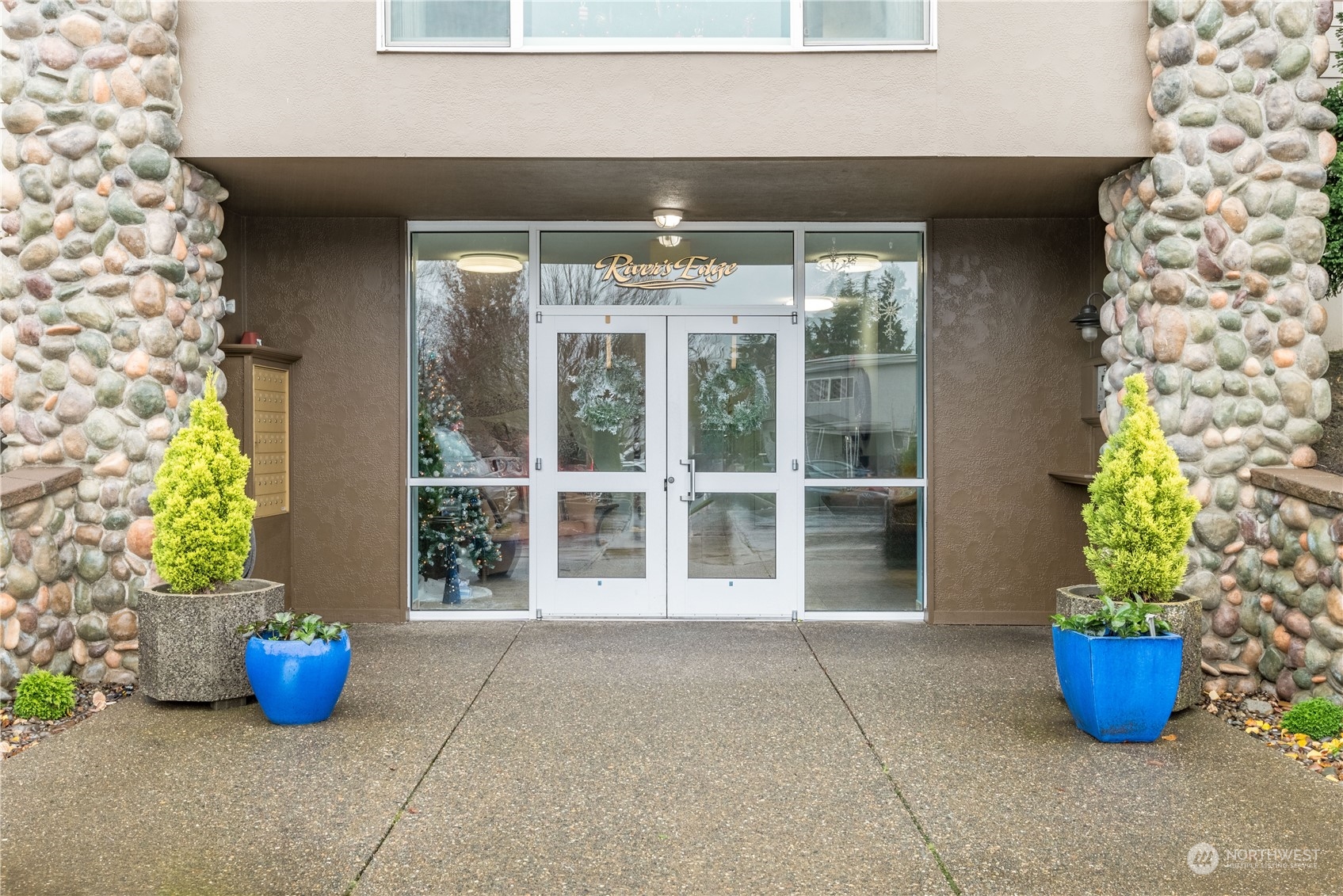 1548 River Road, Unit 408 Longview, WA 98632 - Photo 25 of 30 Gallery Image 25