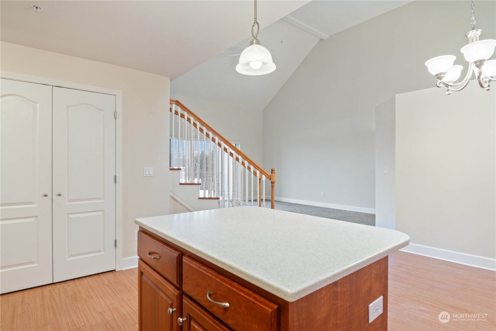1548 River Road, Unit 408 Longview, WA 98632 - Photo 6 of 30 Gallery Image 6