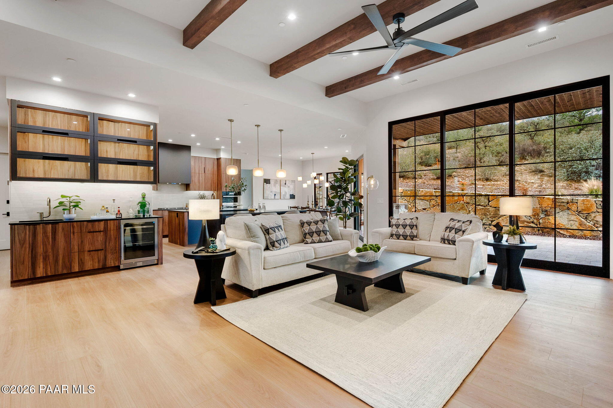 125 Rotonda Way Prescott, AZ 86301 - Photo 11 of 43 11-Living Room (3)