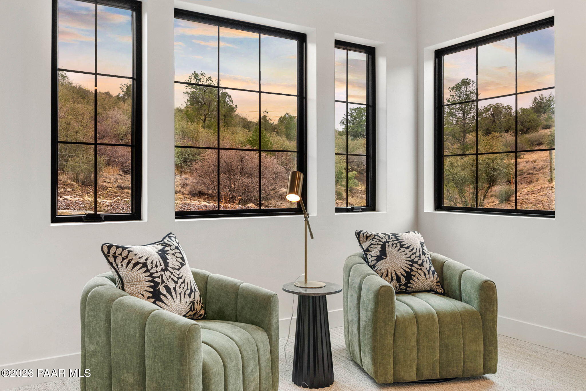 125 Rotonda Way Prescott, AZ 86301 - Photo 26 of 43 30-Primary Bedroom (2)