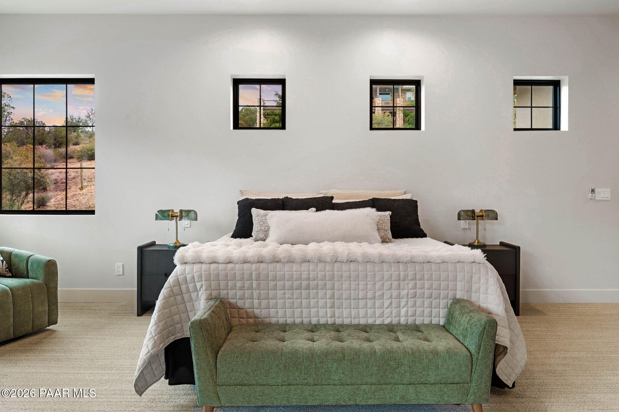 125 Rotonda Way Prescott, AZ 86301 - Photo 27 of 43 31-Primary Bedroom (3)