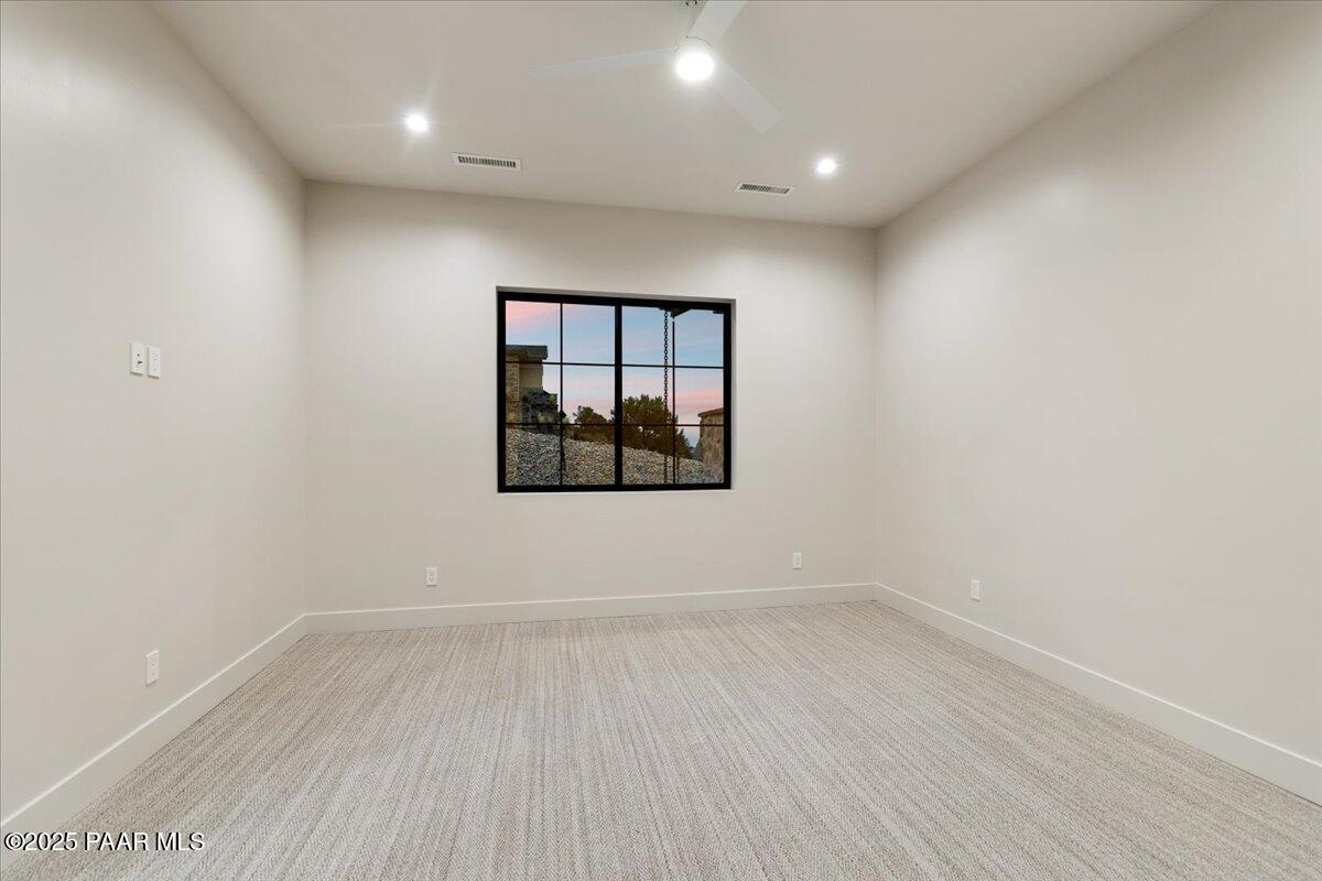 125 Rotonda Way Prescott, AZ 86301 - Photo 34 of 43 29-Guest Suite 2