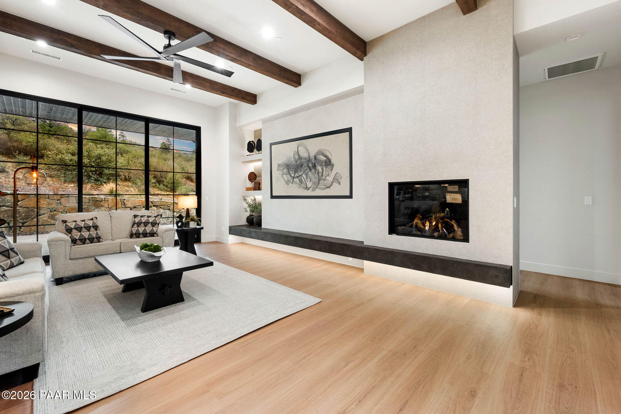 125 Rotonda Way Prescott, AZ 86301 - Photo 8 of 43 6-Living Room (2) Edit