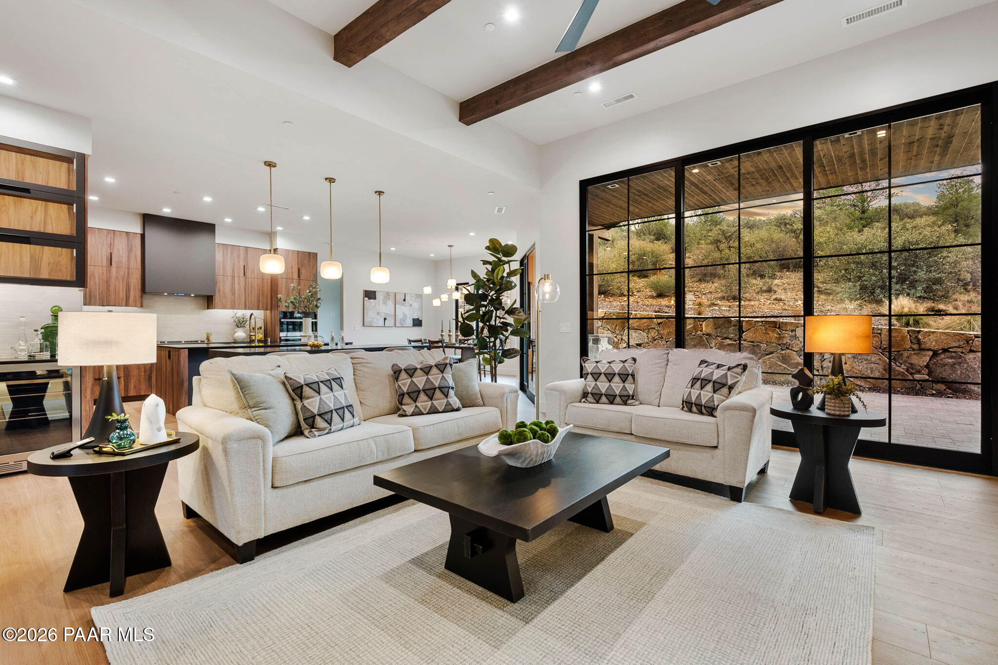 125 Rotonda Way Prescott, AZ 86301 - Photo 9 of 43 8-Living Room (4)