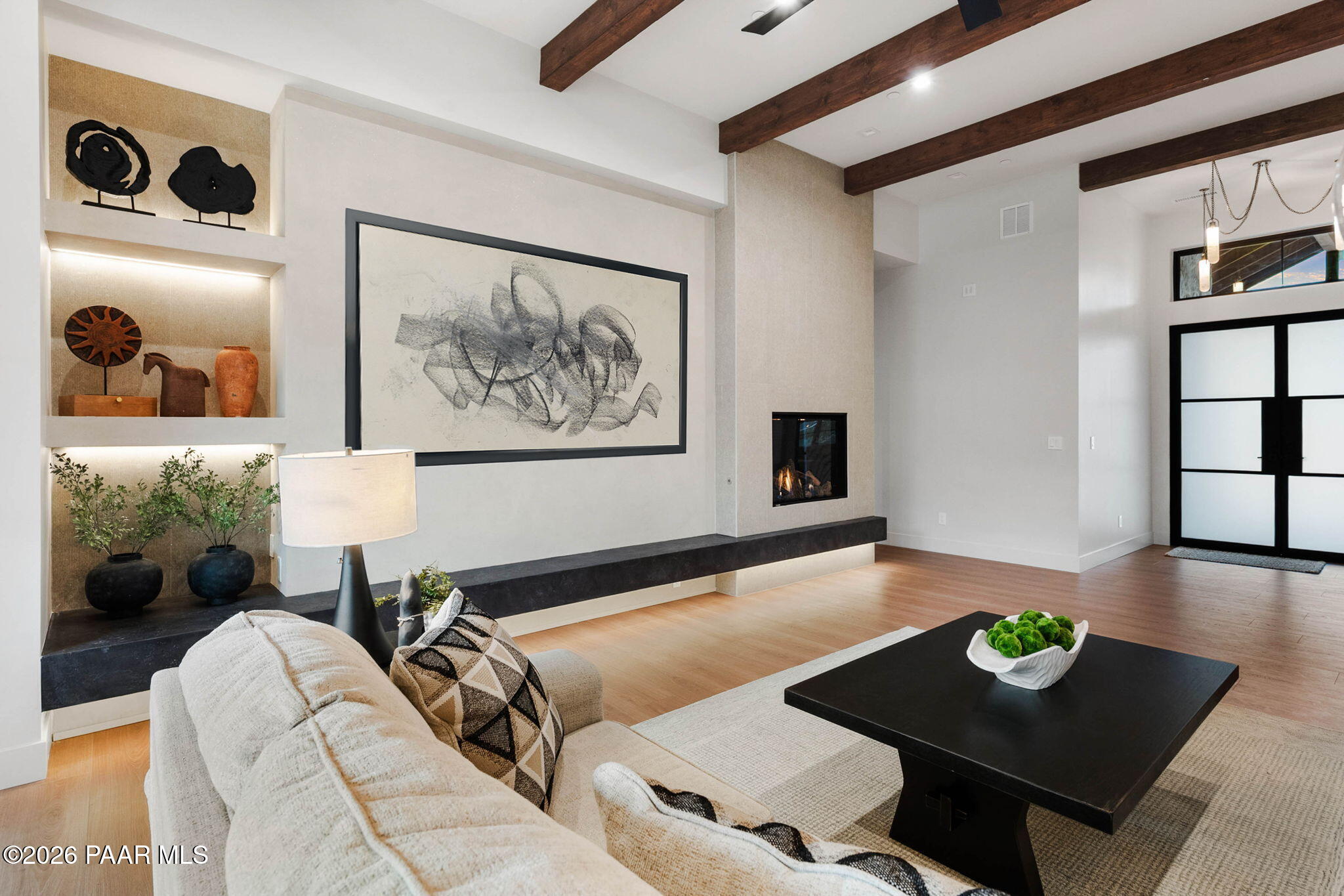 125 Rotonda Way Prescott, AZ 86301 - Photo 10 of 43 9-Living Room (6) Edit