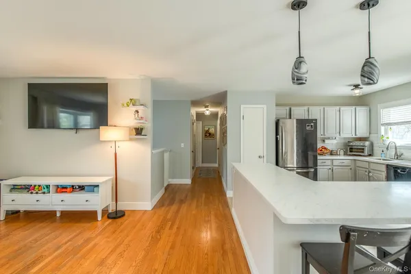 $549,900 | 6 Lenny Court, Wappingers Falls, NY 12590