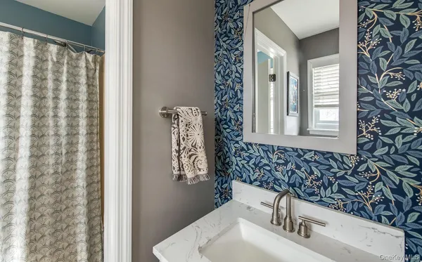 $549,900 | 6 Lenny Court, Wappingers Falls, NY 12590