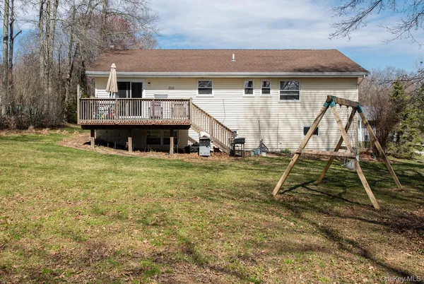 $549,900 | 6 Lenny Court, Wappingers Falls, NY 12590