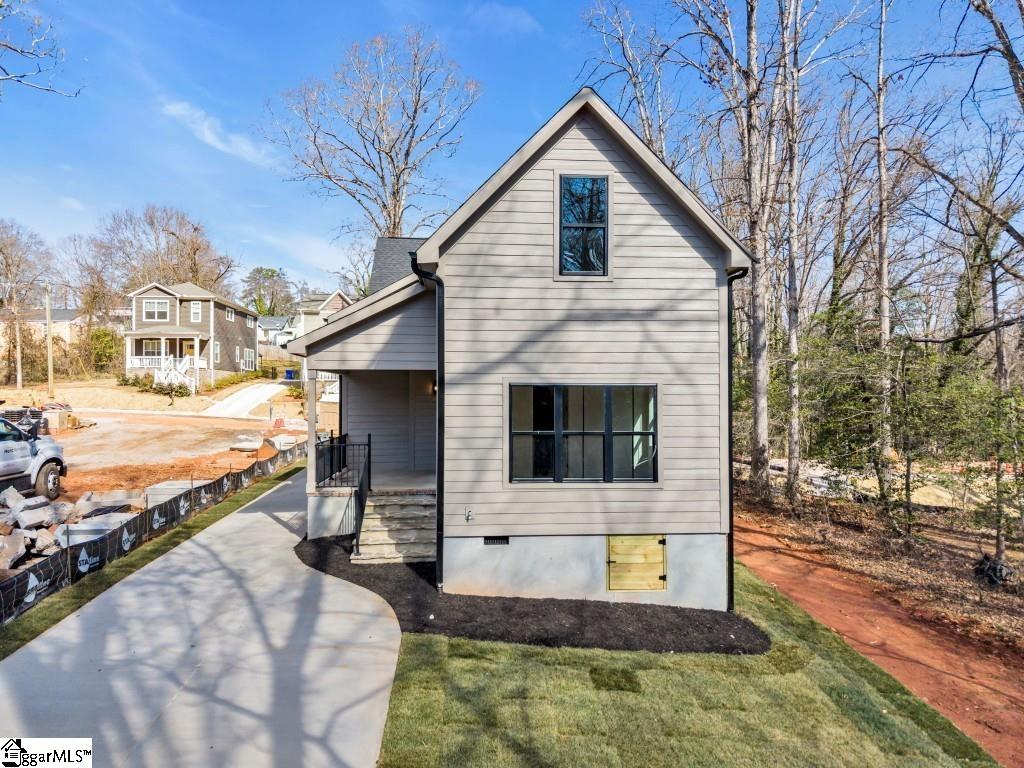 120 Clark Street Greenville, SC 29607 - Photo 6 of 48