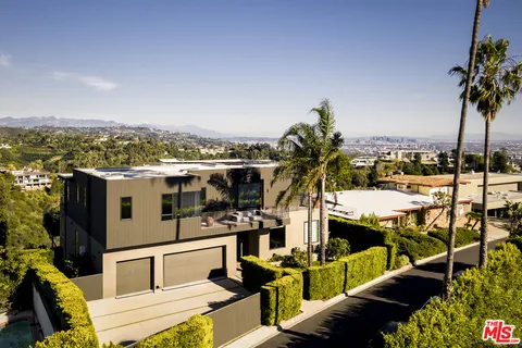 $12,800,000 | 1030 Somera Road, Los Angeles, CA 90077