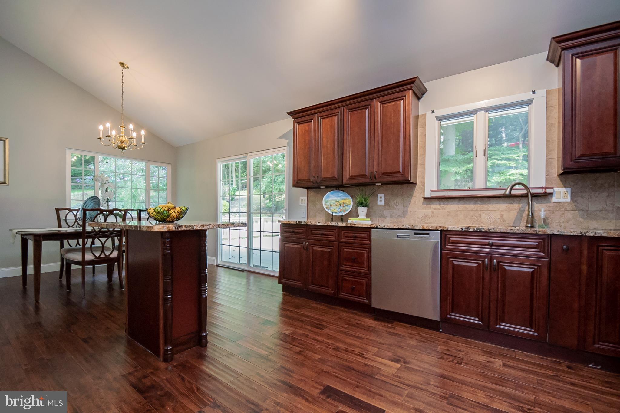 208 Hansell Road Newtown Square, PA 19073 - Photo 11 of 42