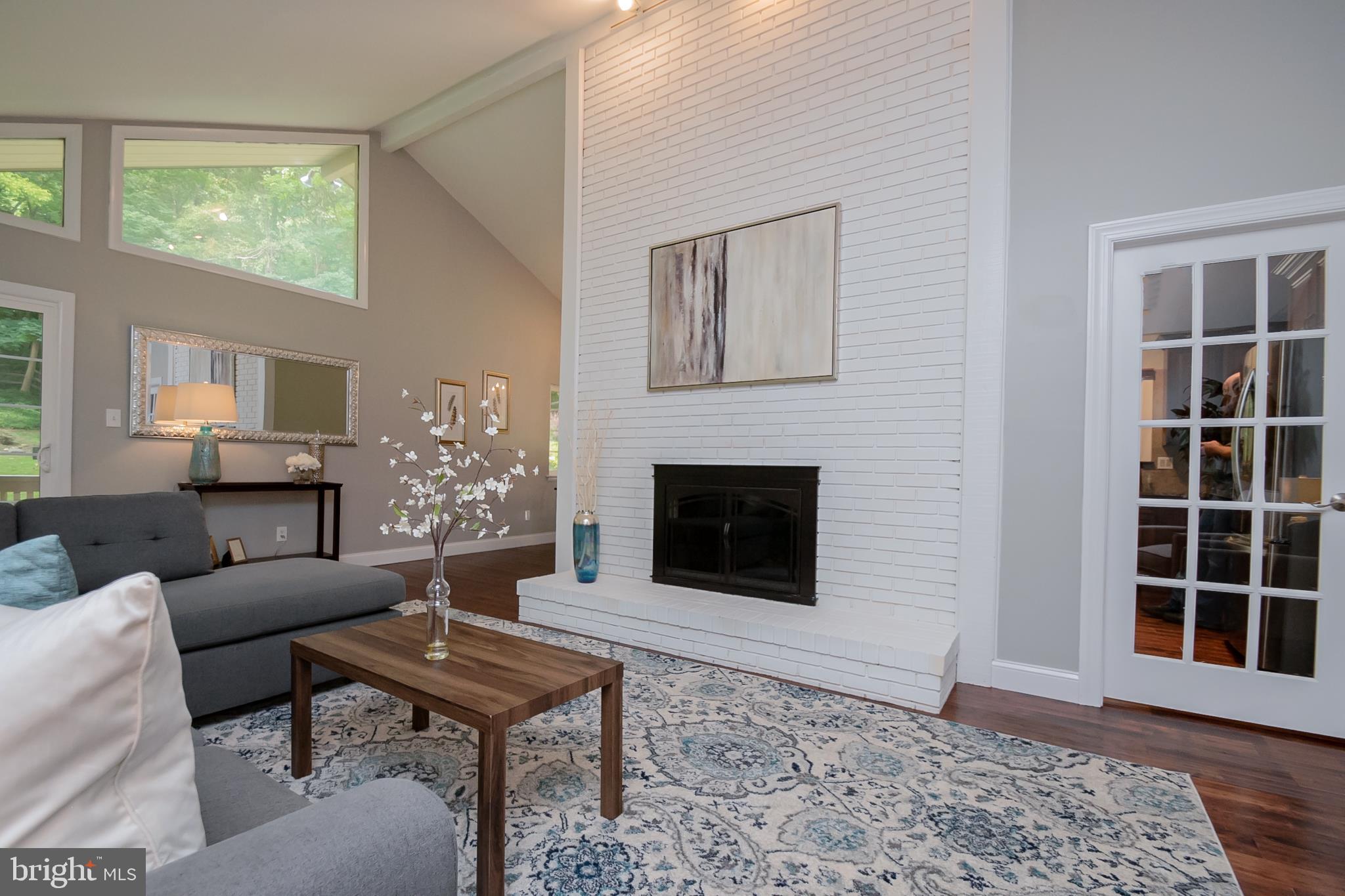 208 Hansell Road Newtown Square, PA 19073 - Photo 3 of 42