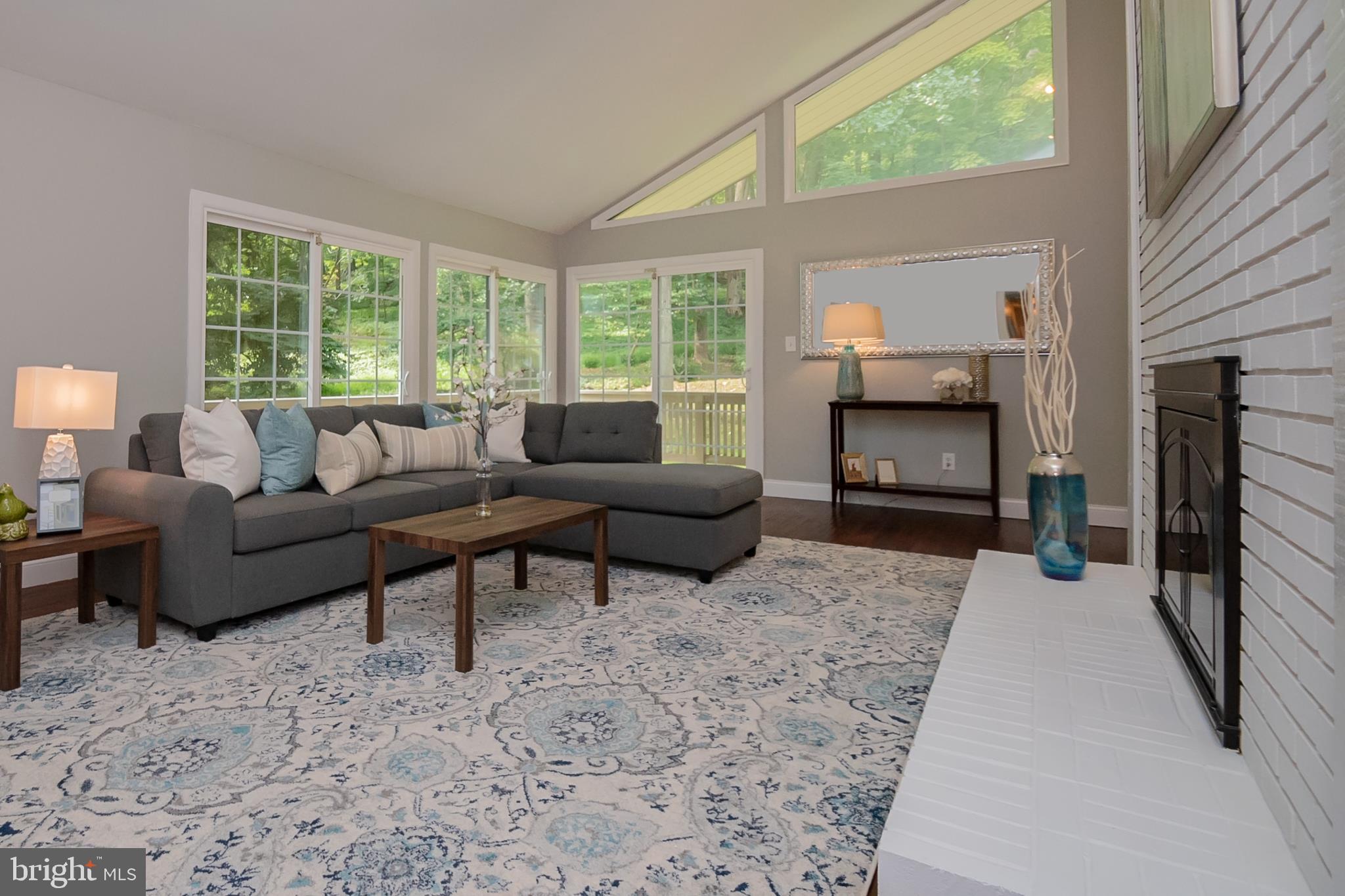 208 Hansell Road Newtown Square, PA 19073 - Photo 4 of 42