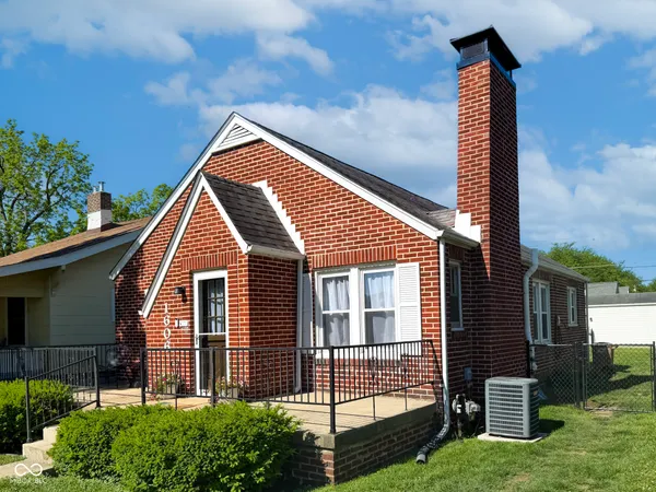 $285,000 | 1606 California Street, Columbus, IN 47201