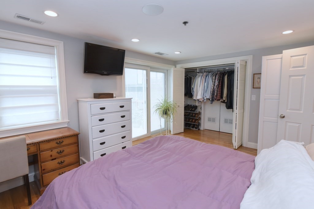 21 Main Street, Unit D Boston, MA 02129 - Photo 15 of 19