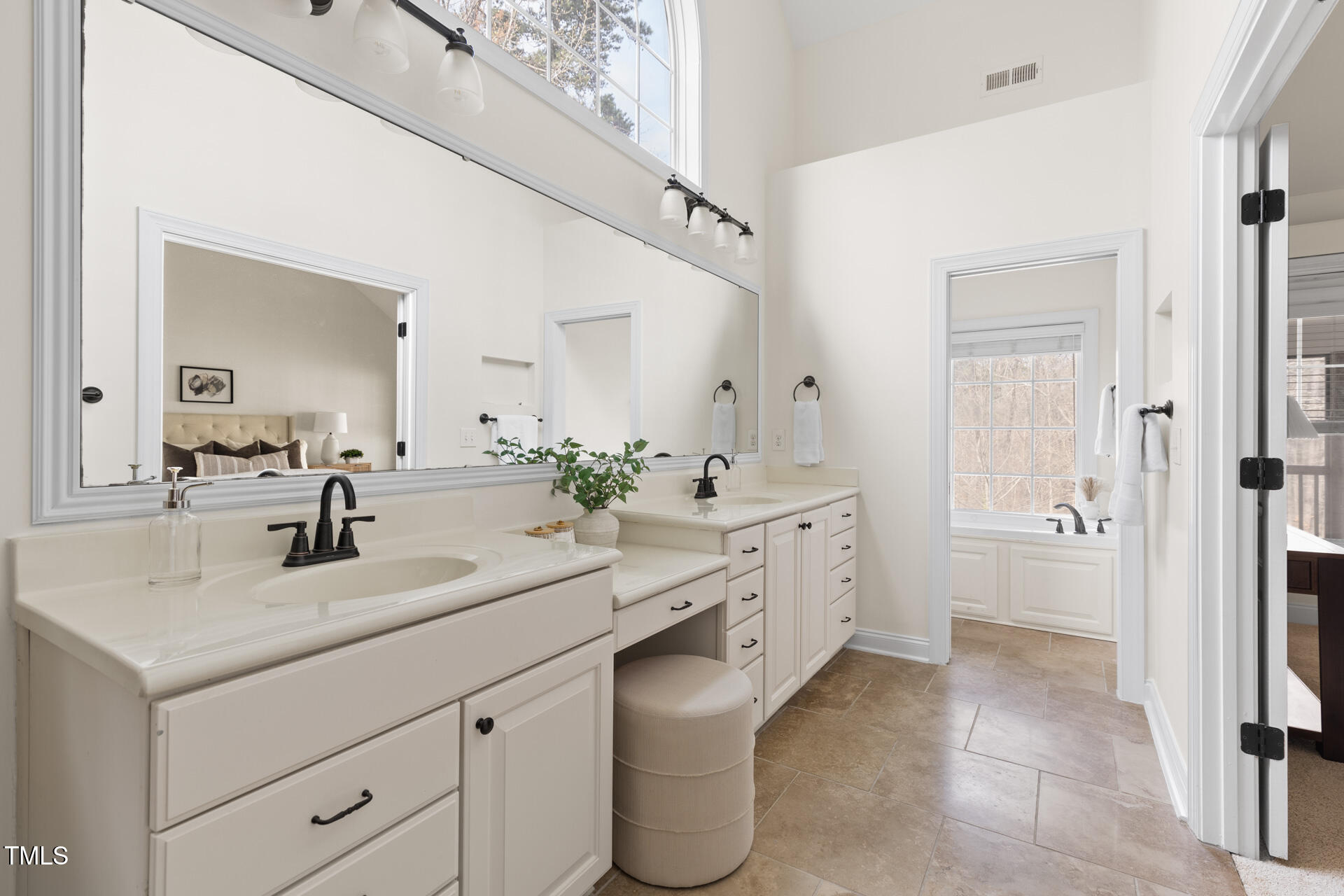 3541 Rugby Road Durham, NC 27707 - Photo 36 of 55 3541-Rugby-135