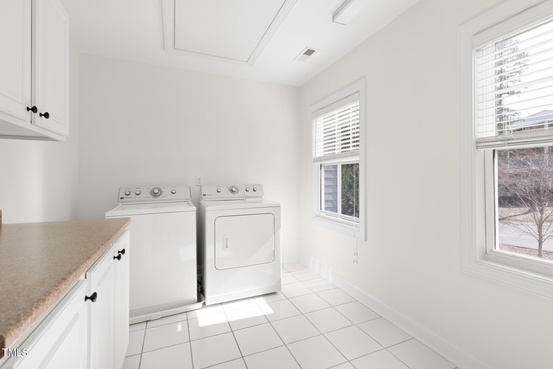 3541 Rugby Road Durham, NC 27707 - Photo 43 of 55 3541-Rugby-142
