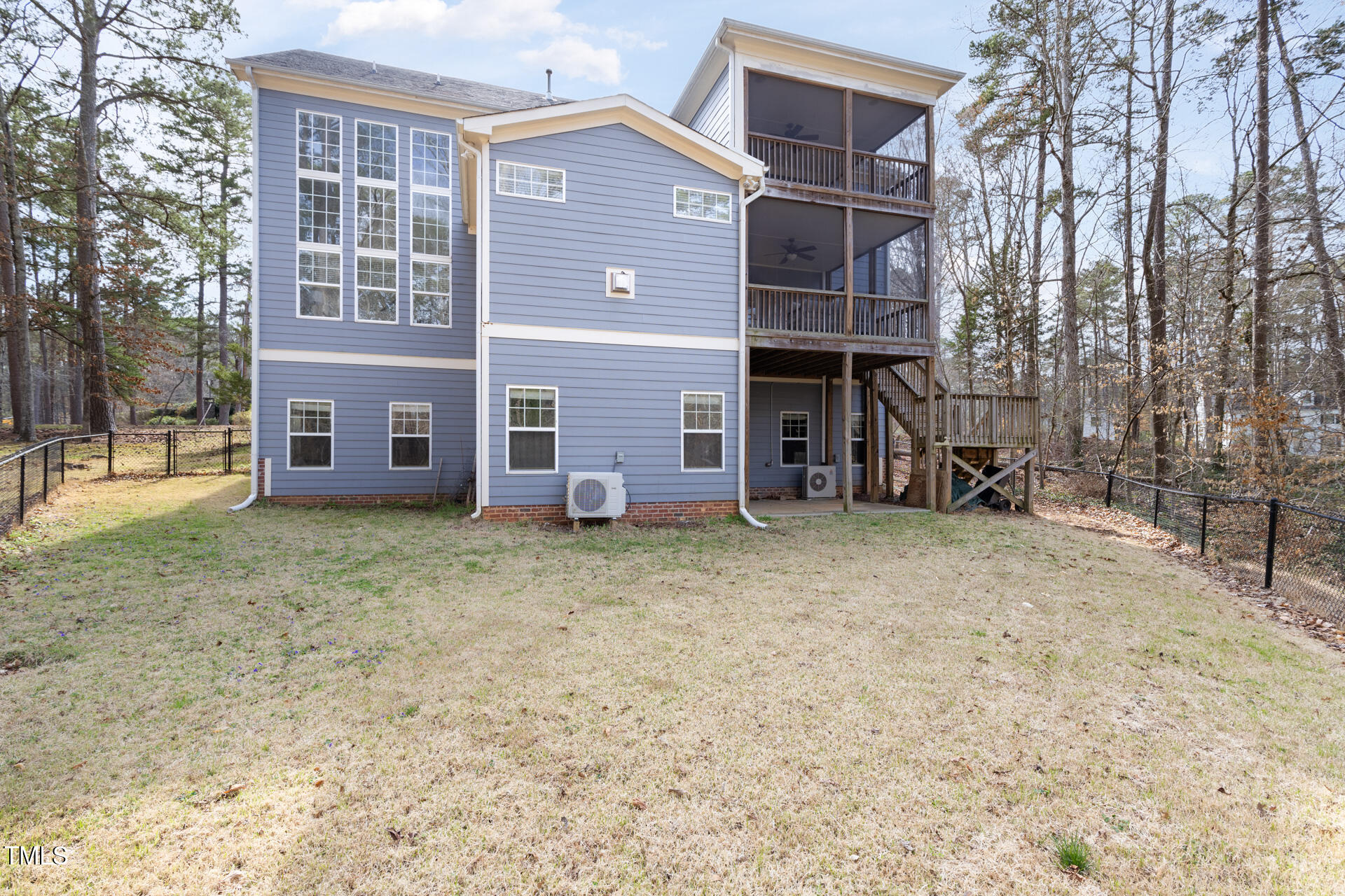 3541 Rugby Road Durham, NC 27707 - Photo 46 of 55 3541-Rugby-145