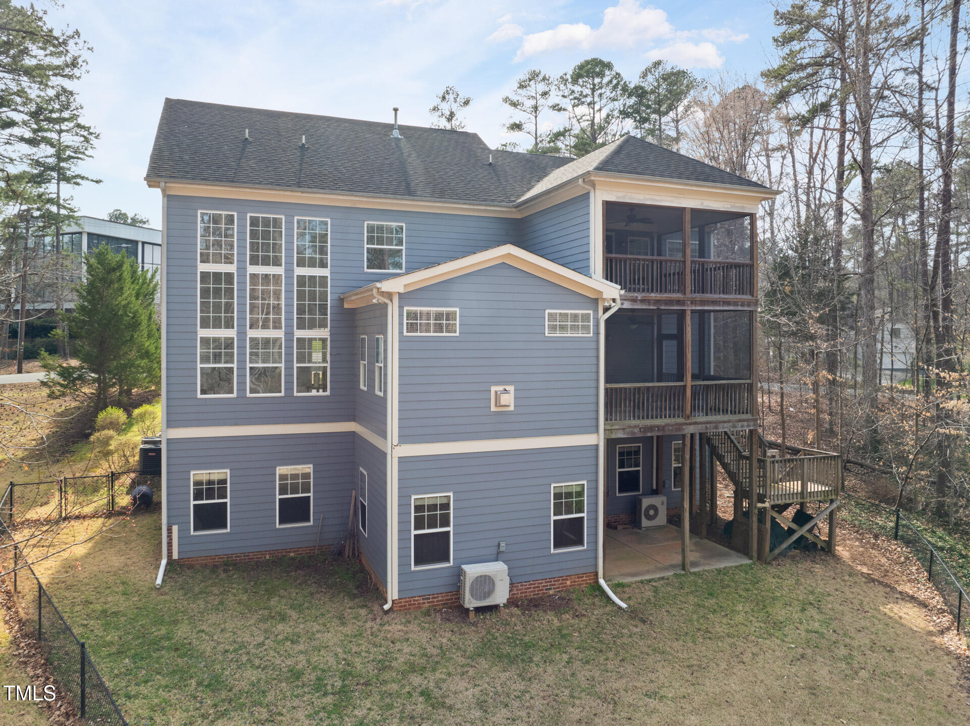3541 Rugby Road Durham, NC 27707 - Photo 47 of 55 3541-Rugby-146