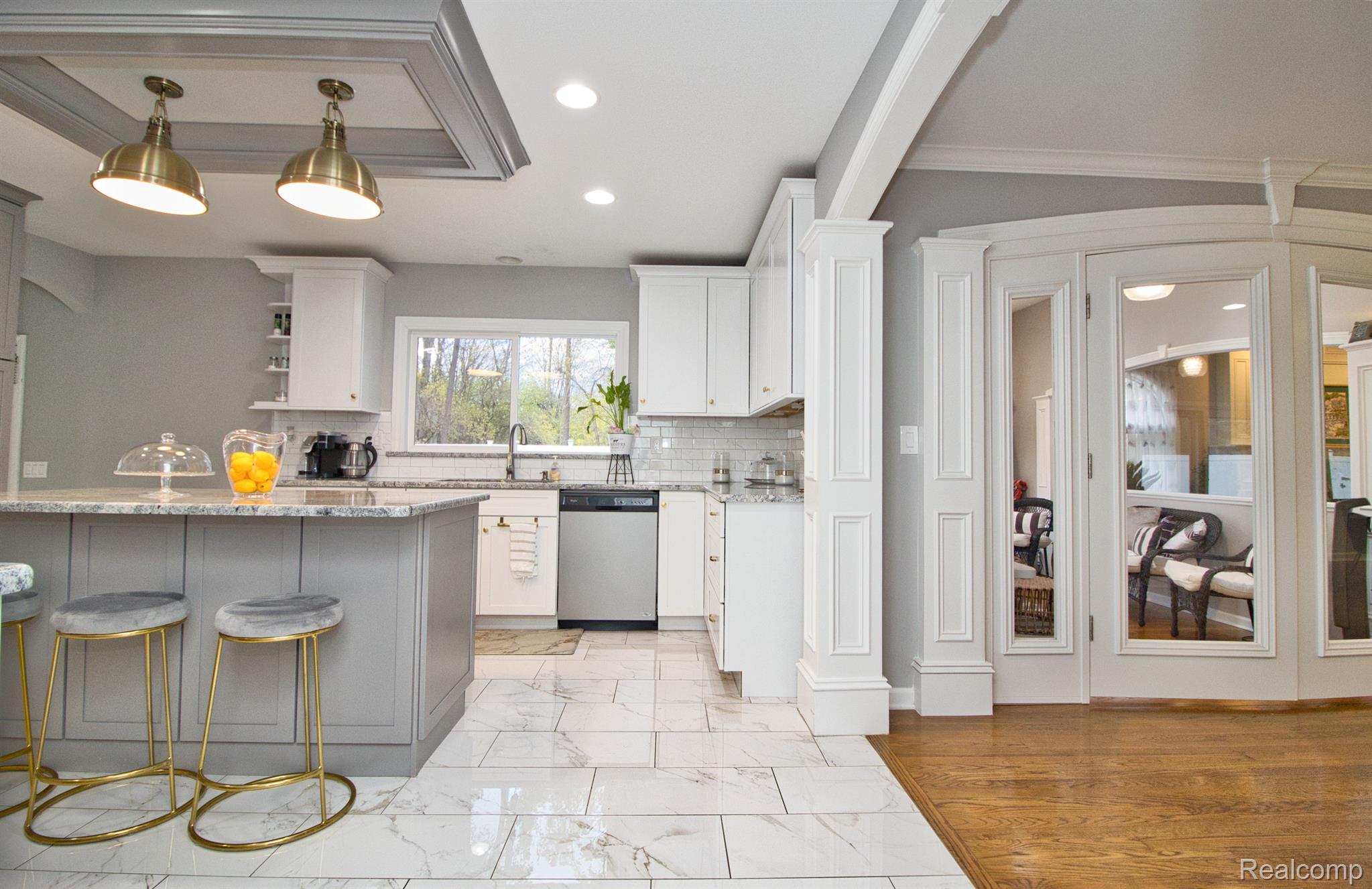 35328 Curtis Road Livonia, MI 48152 - Photo 15 of 63 Gallery Image 15