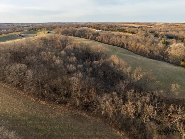 $515,000 | 24624 T Highway, Milan, MO 63556