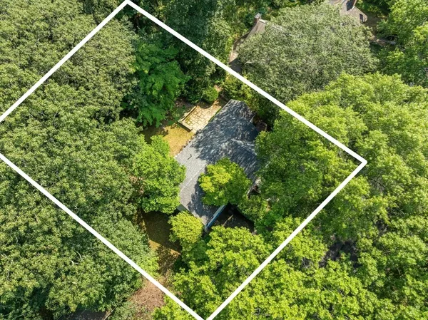 $1,750,000 | 130 Fairway Road, Brookline, MA 02467
