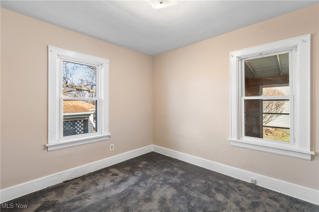 533 East Wilbeth Road Akron, OH 44301 - Photo 22 of 29