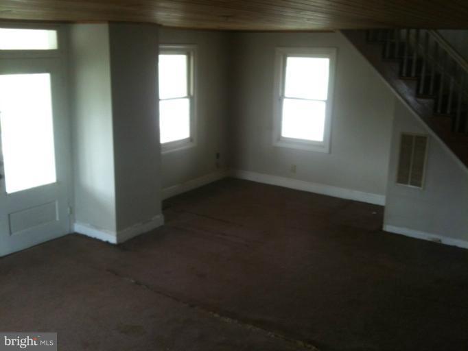 981 Otterdale Mill Road Taneytown, MD 21787 - Photo 1 of 14 a view of empty room with window