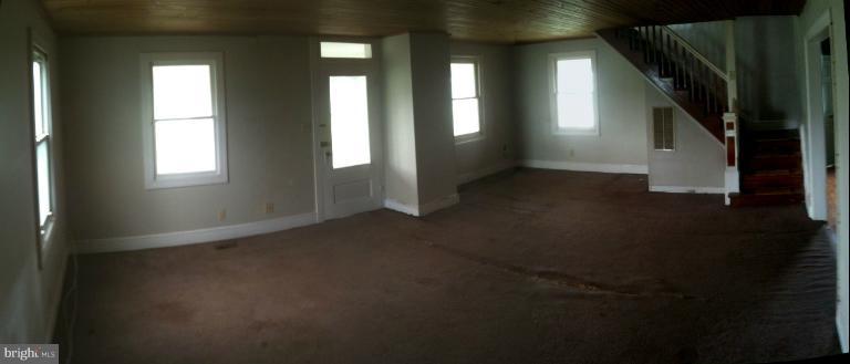 981 Otterdale Mill Road Taneytown, MD 21787 - Photo 4 of 14 an empty room with windows