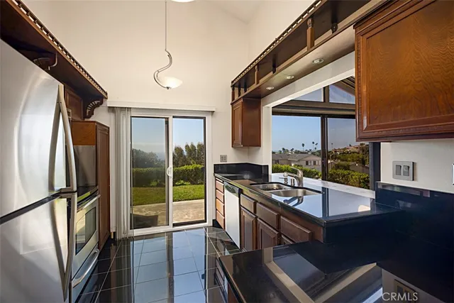 $1,200,000 | 151 Avenida Adobe, San Clemente, CA 92672
