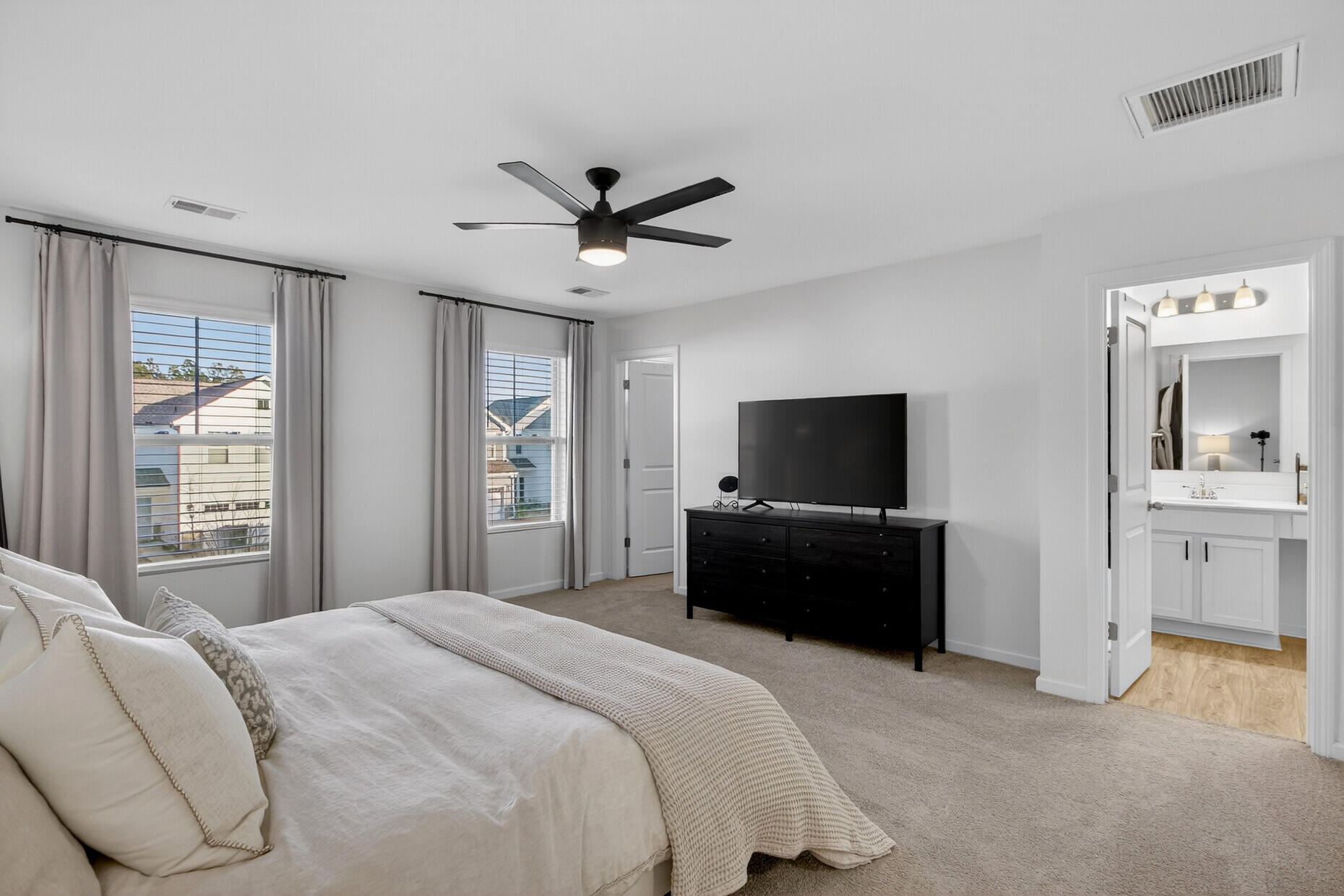 318 Surfbird Road Summerville, SC 29486 - Photo 20 of 53 318 Surfbird Road