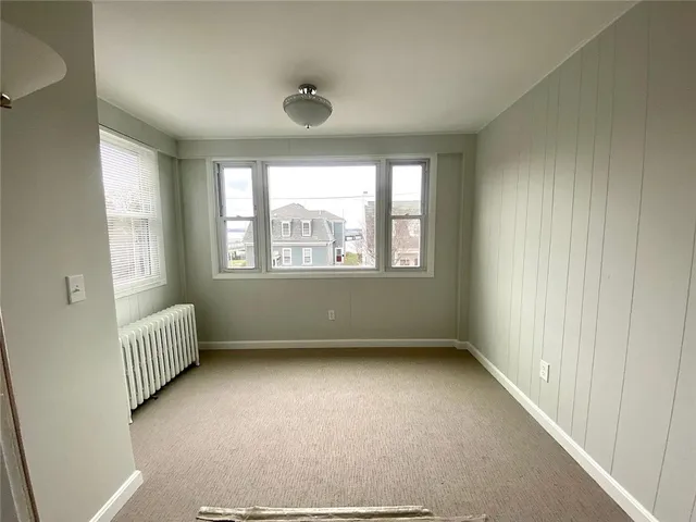 $1,800 | 31 Bayside Avenue, Unit 3, Newport, RI 02840