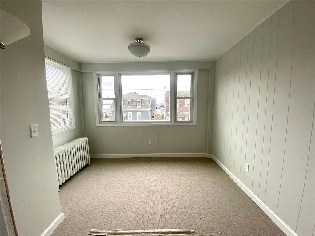 31 Bayside Avenue, Unit 3 Newport, RI 02840 - Photo 4 of 11