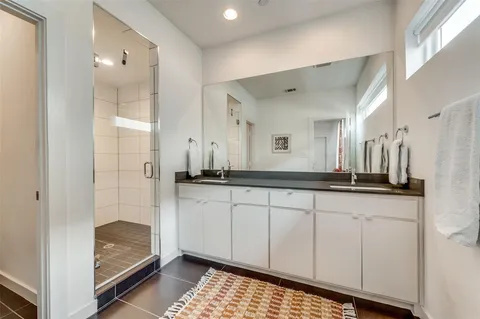 $599,000 | 5706 Lindell Avenue, Unit B, Dallas, TX 75206