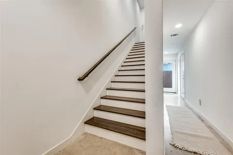 $599,000 | 5706 Lindell Avenue, Unit B, Dallas, TX 75206