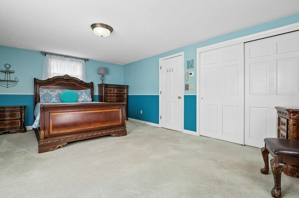 158 Copperfield Road Worcester, MA 01602 - Photo 26 of 42