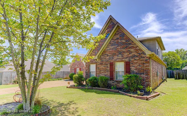 $365,000 | 3141 Peachtree Drive, Southaven, MS 38672