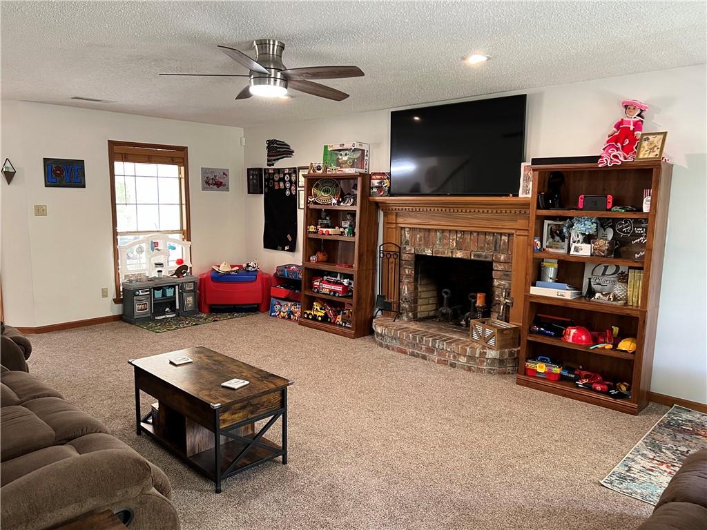 1040 Dyson Creek Road Pollock, LA 71467 - Photo 4 of 30 Gallery Image 4