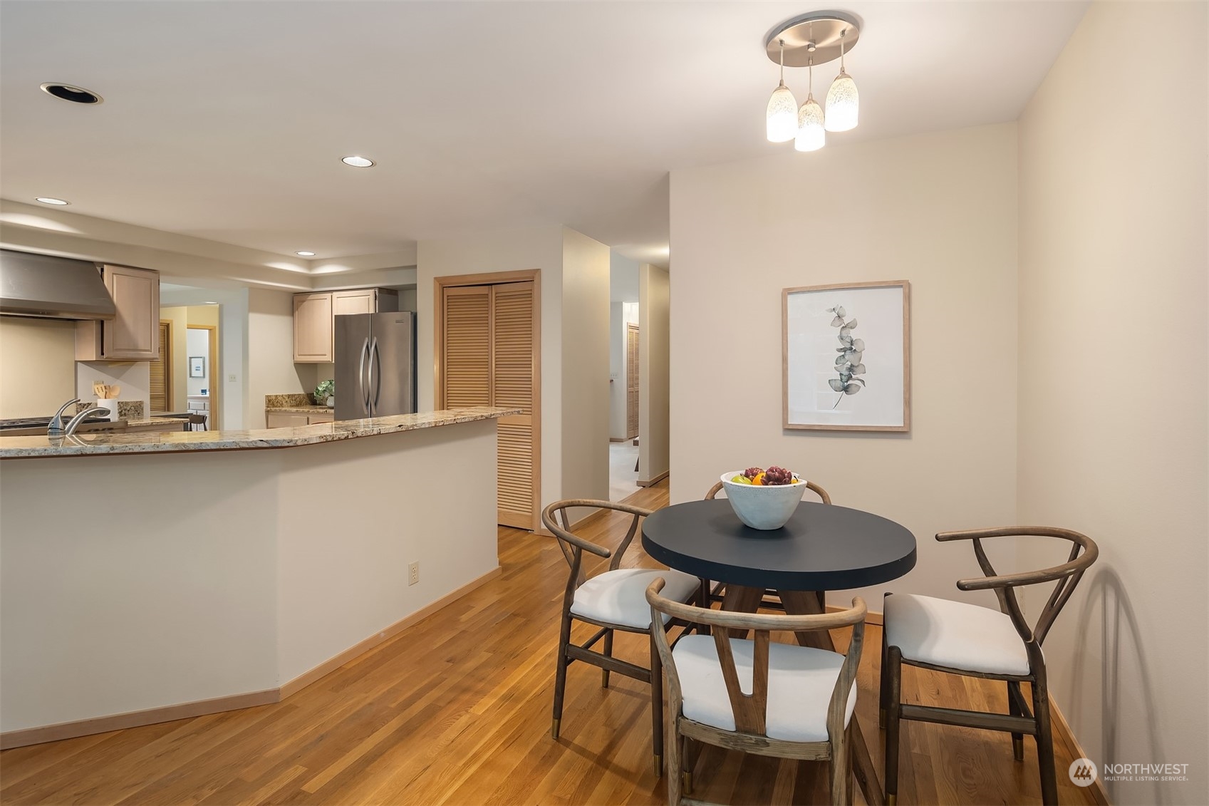 8218 Hansen Road Northeast Bainbridge Island, WA 98110 - Photo 12 of 34 Gallery Image 12