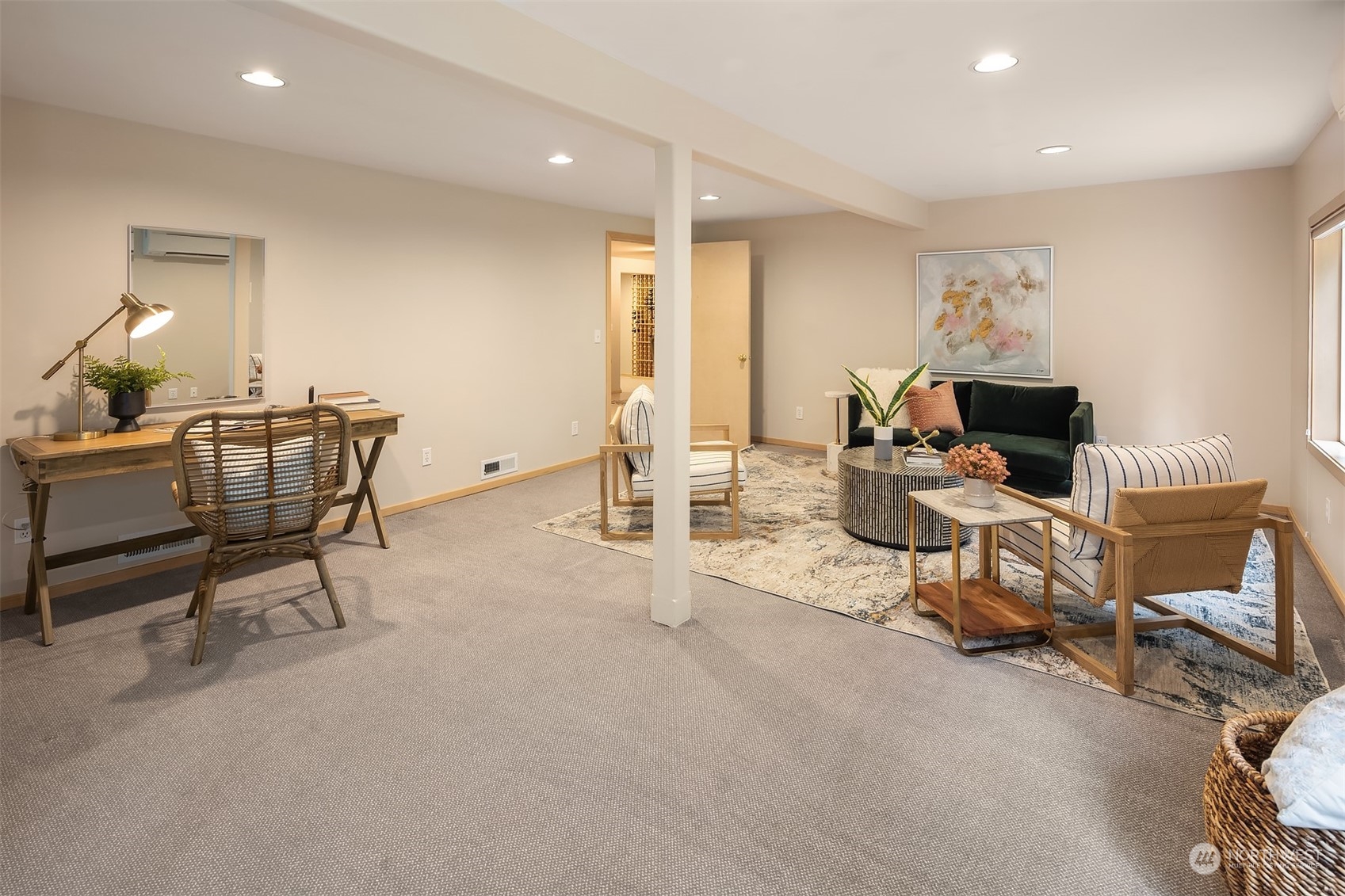 8218 Hansen Road Northeast Bainbridge Island, WA 98110 - Photo 23 of 34 Gallery Image 23